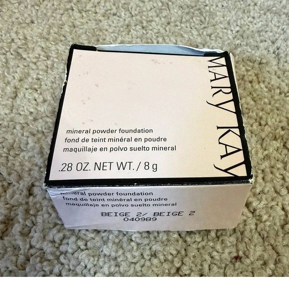 New Mary Kay Mineral Foundation Powder Beige 2 Discontinued